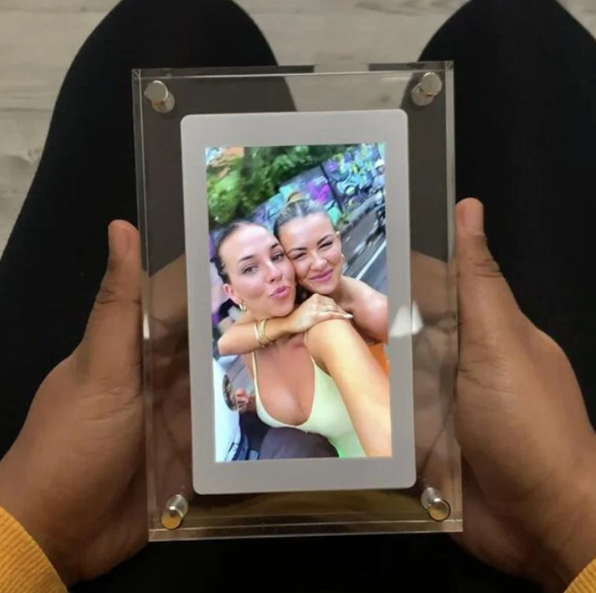 Memory Frame With Videos Display